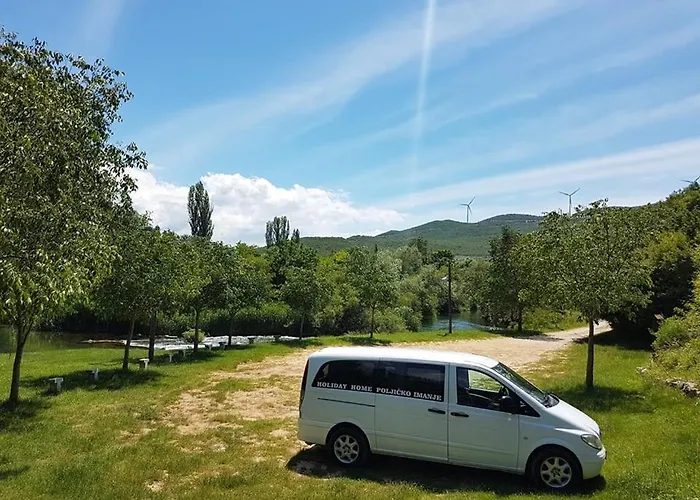 Poljicko Imanje Donji Dolac